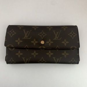 Louis Vuitton Monogram Trifold Wallet
